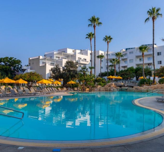 Mayfair Hotel formerly Smartline Paphos
