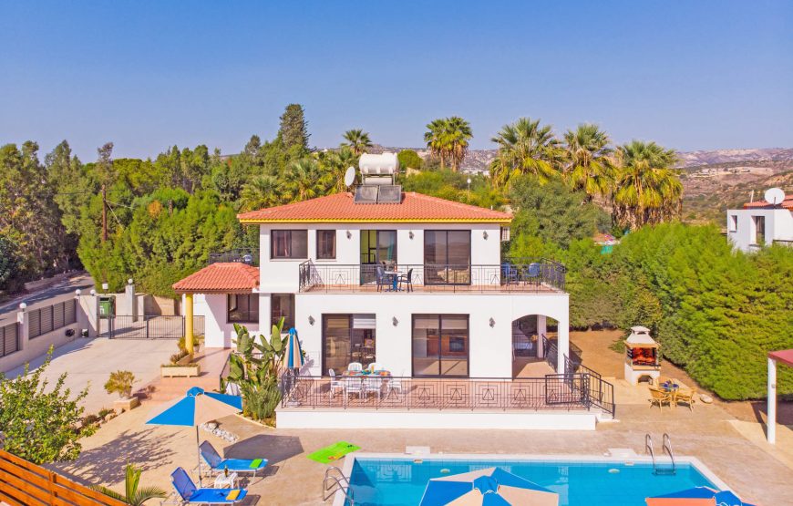 Fivos Villa
