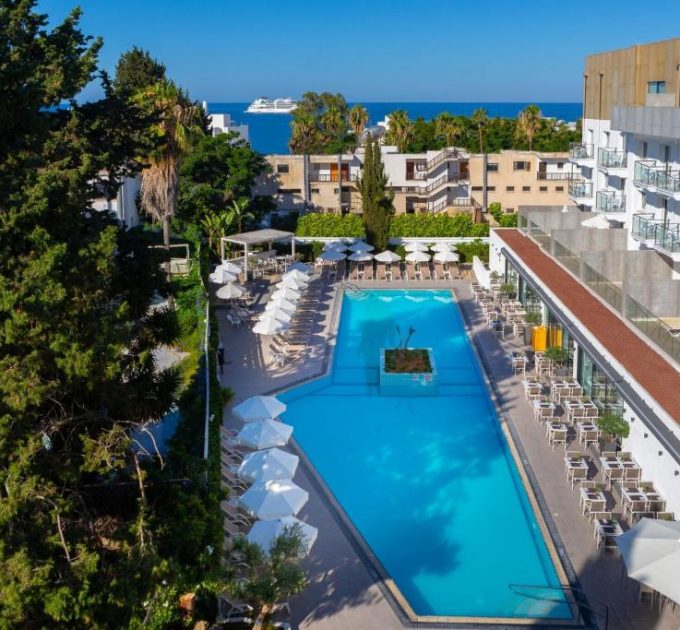 Anemi Hotel & Suites