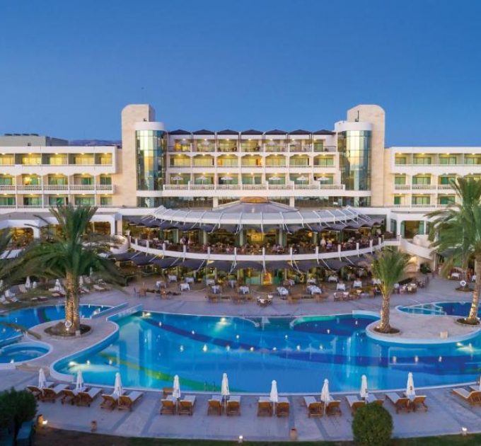 Constantinou Bros Athena Beach Hotel