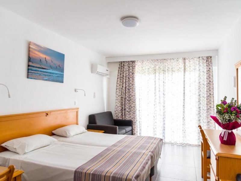 Studio with Side Sea View (Non Refundable rate/room only)